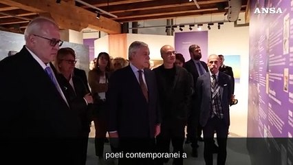 Tajani visita la mostra su Ungaretti, "la vedano tutte le scuole"