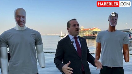 AK Parti Milletvekili Kırkpınar, iki önemli ismin maketini denize attı