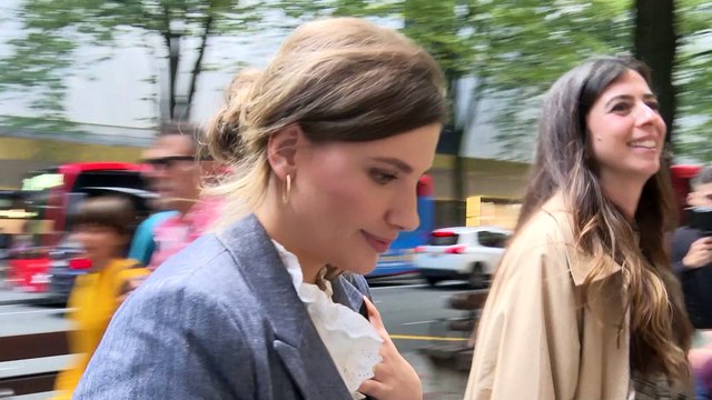 Miriam Giovanelli y Malena Costa acuden a la apertura de la tienda de Hoss Intropia en Bilbao