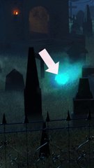Une lumière mystérieuse entre les tombes : fantôme ou feu follet ? 🌟