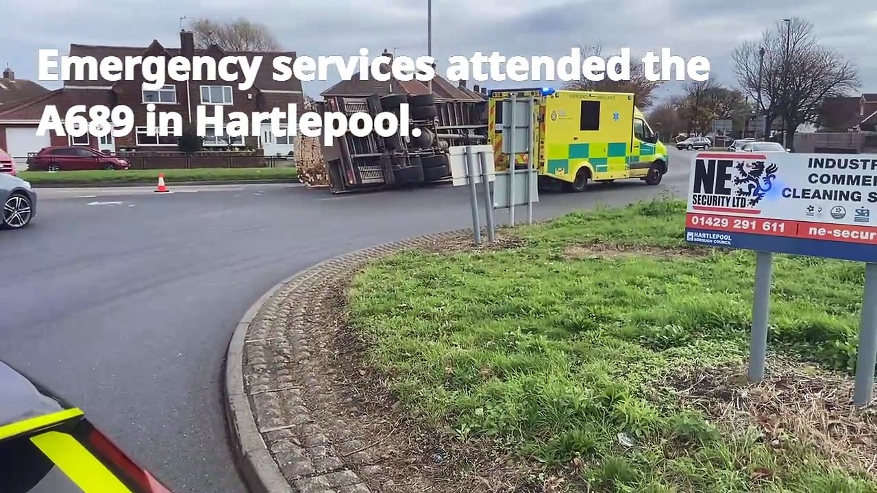 Watch as emergency services attend overturned lorry in Hartlepool