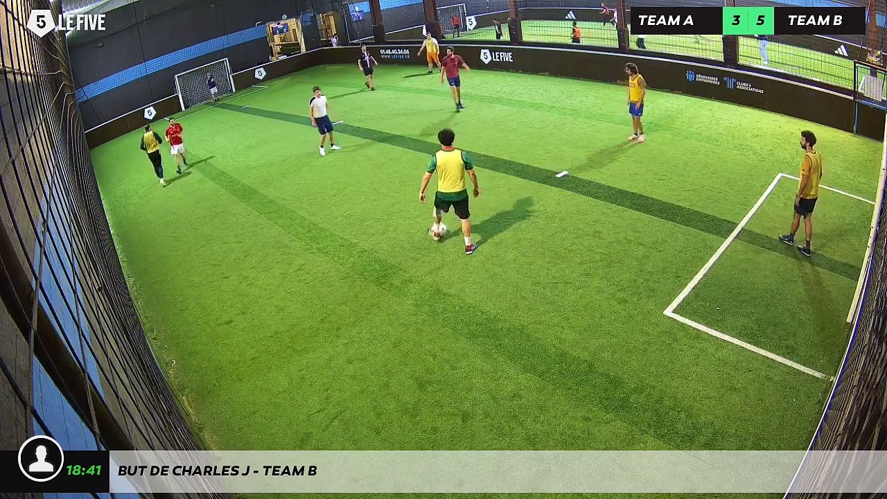 But de Charles J - Team B