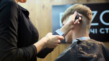 7686549-hd_1920_1080_24fps (1)