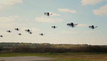 動画：ウクライナが「インテリジェント・ドローン群」を発表