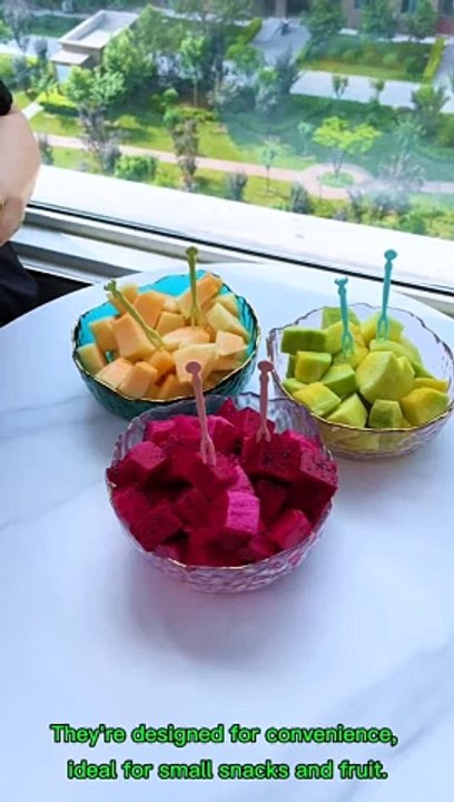 "Why These Tiny Plastic Forks Are Surprisingly Useful  | Snack Hack"  #SnackHacks #FoodTips #MiniForks #SnackTime #EcoFriendly