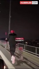 15 Temmuz Şehitler Köprüsü'nde Kostümle koşarken yakalandı