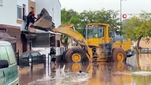 Avrupa kabusu yaşıyor: Sel, fırtına birlikte vurdu; onlarca ölü ve yaralı var