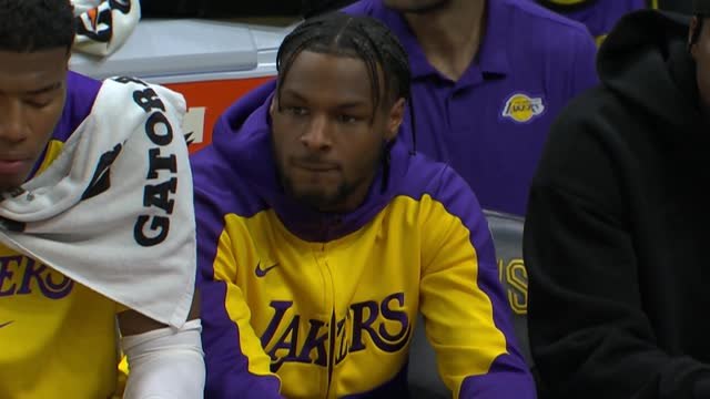 Bronny James scores first NBA points in Lakers loss