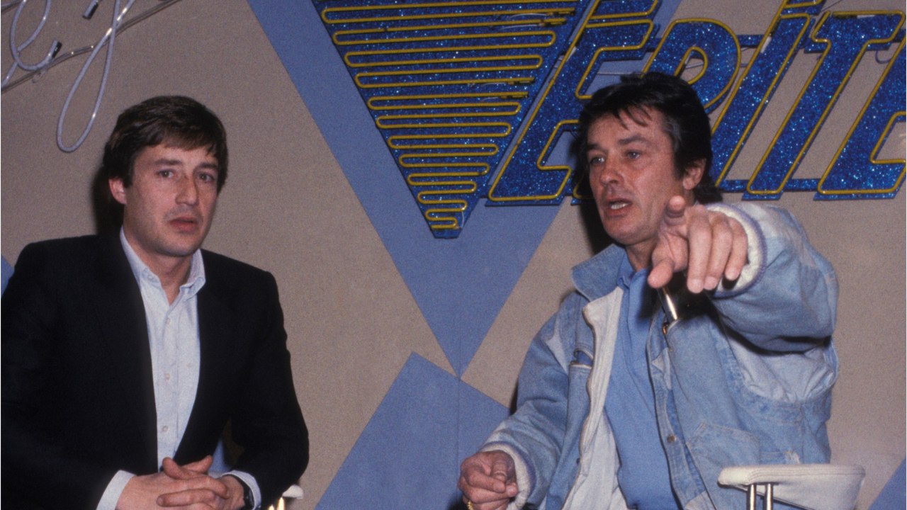 GALA VIDEO - “C’est dur” : Patrick Sabatier marqué par les disparitions d’Alain Delon et Michel Blanc, pourquoi il est particulièremet touché