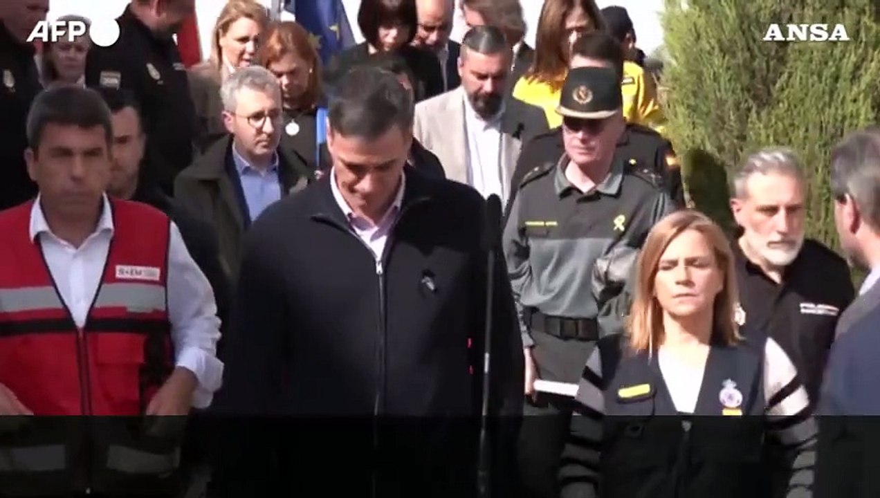 Maltempo in Spagna, Sanchez: "La tempesta continua, per favore restate a casa"