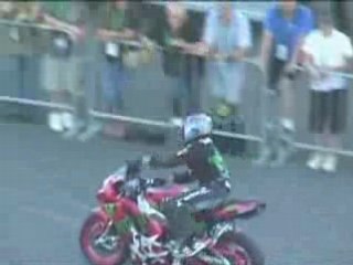 Insane Kane On A Kawasaki Ninja ZX-6R