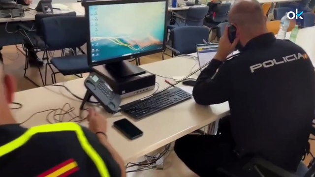 Con los policías que identifican cadáveres: el último alivio para las familias víctimas de la DANA