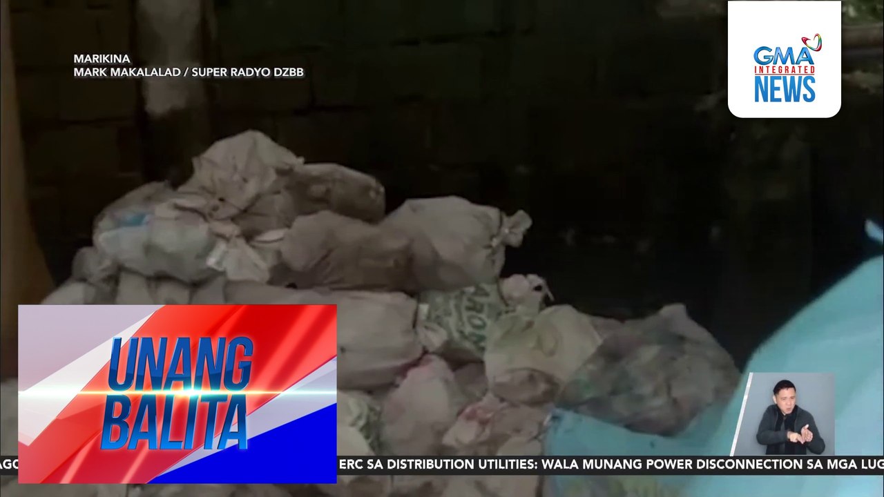 Dose-dosenang kalansay sa Barangka Cemetery, hinukay na wala umanong permit mula sa LGU | Unang Balita