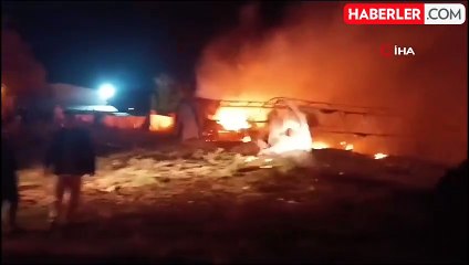 Hatay'da Tarım Arazisinde Yangın: Alevler Geceyi Aydınlattı