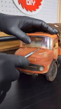 Restoration of old ABONDONED Truck