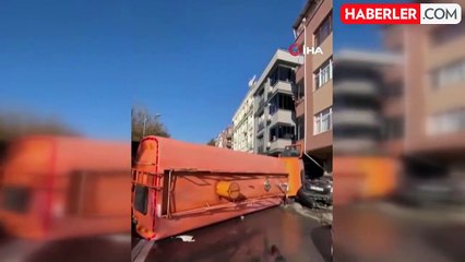 İBB aracı kontrolden çıkarak 8 araca çarptı: 5 yaralı