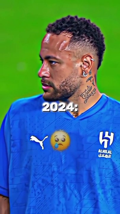 Goat player 2024 vs 2009_football Goat
