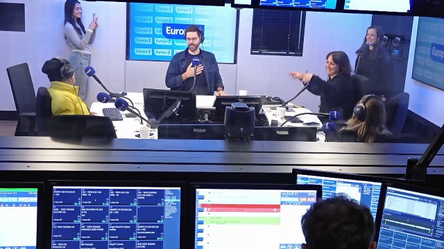 «Va-t’en ou reste» : le live de Camille Lellouche dans Culture médias