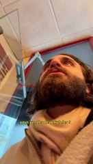 Je viens d'acheter un ukulélé 🎶 Découvrez mes sons !