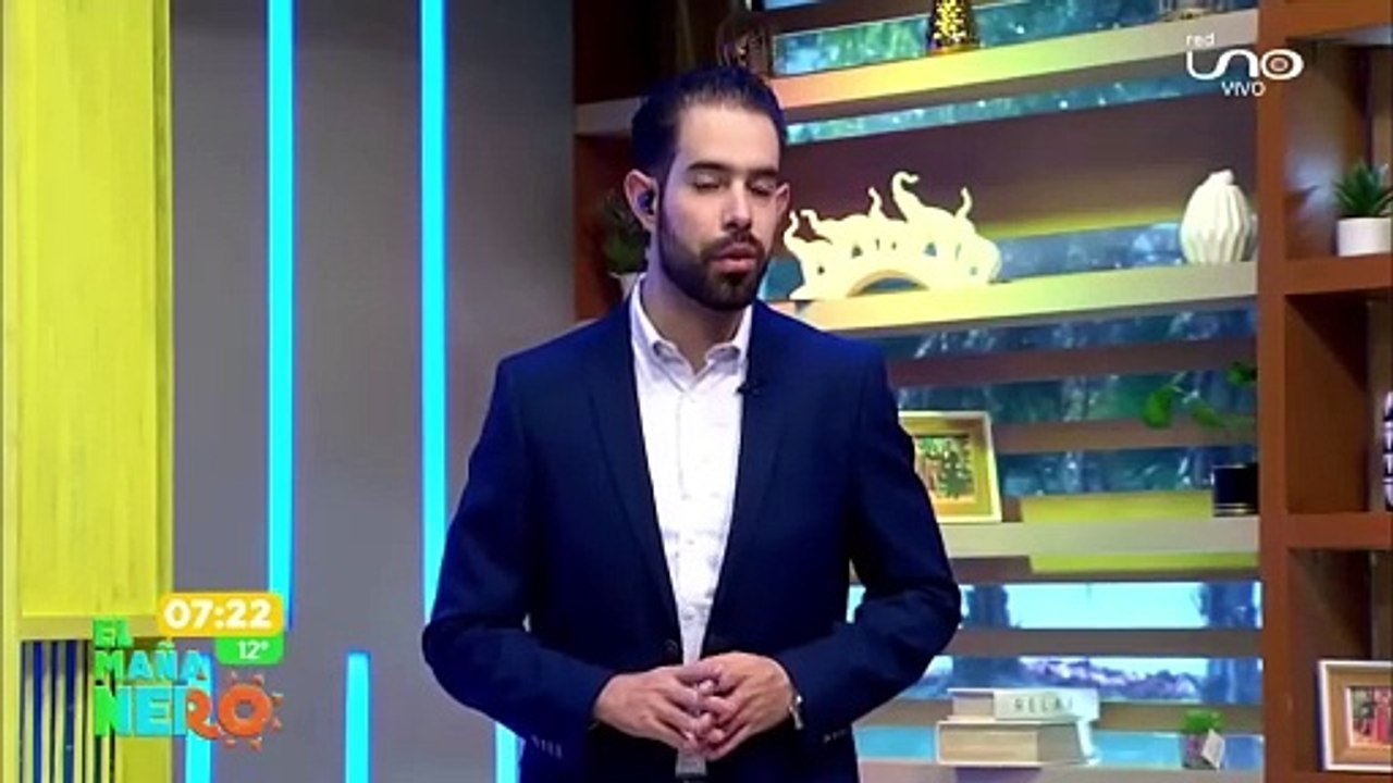 Diputado Héctor Arce es echado del Aeropuerto de El Alto en medio insultos y empujones