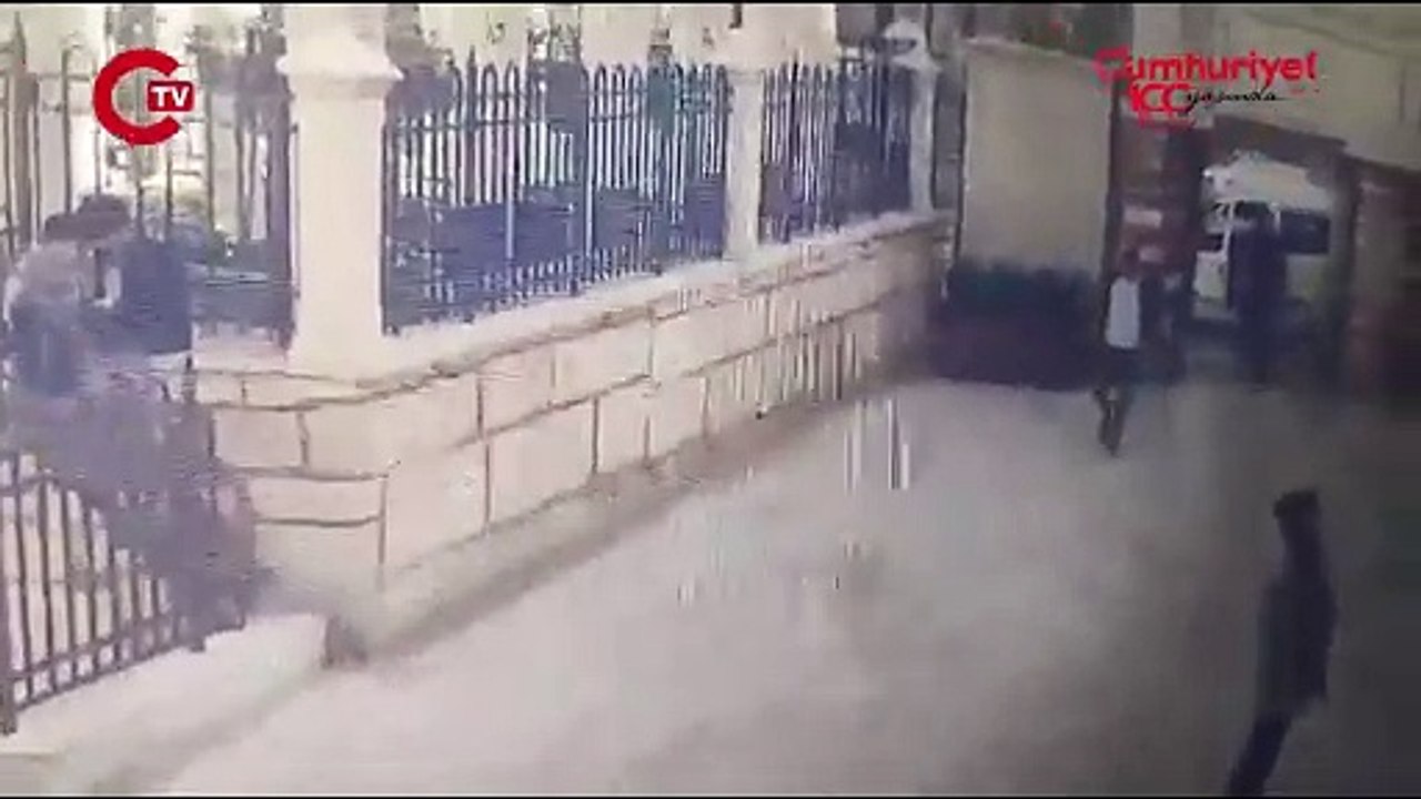 İsmailağa Camisi önünde havaya ateş açıldı