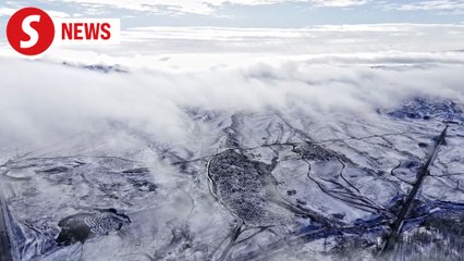 Discovering rime ice wonderland in Xinjiang