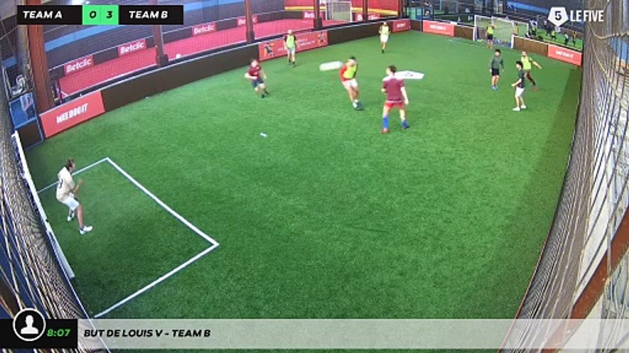 But de Louis V - Team B