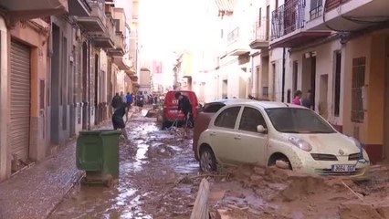 Los vecinos indignados por la falta de ayuda por la DANA
