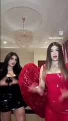 Juanchi y Roxanna Somoza sorprende con divertido video vestidas de ángeles