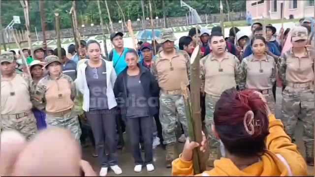 Militares en Villa Tunari fueron tomados como rehenes por evistas