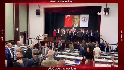 Kağıthane Belediyesi Meclisi'nde kavga çıktı, yaralanan CHP'li iki üye hastaneye kaldırıldı