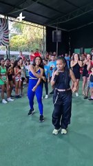 Rainha de bateria do carnaval do Rio de Janeiro foi a grande atração do primeiro dia de SambaSinos