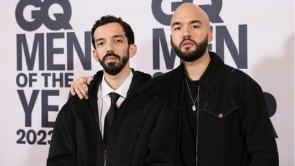 GALA VIDÉO - Bigflo et Oli : au fait, qui est le plus jeune des deux frères ?