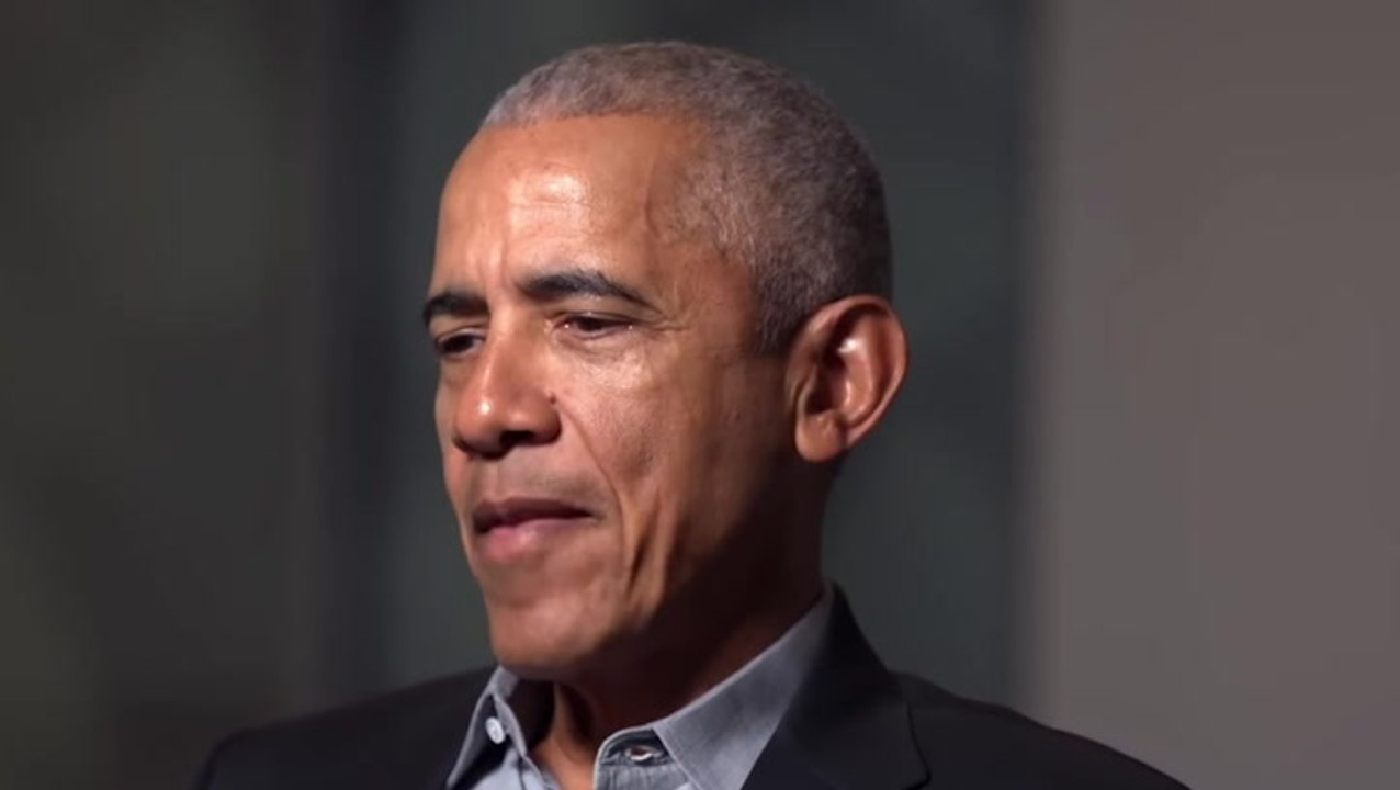 Barack Obama reveals how he really feels about daughter Malia dropping last name