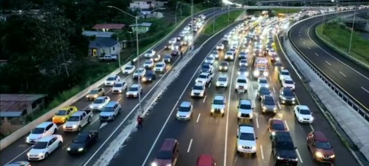 Tráfico vehicular pesado hacia el interior del país