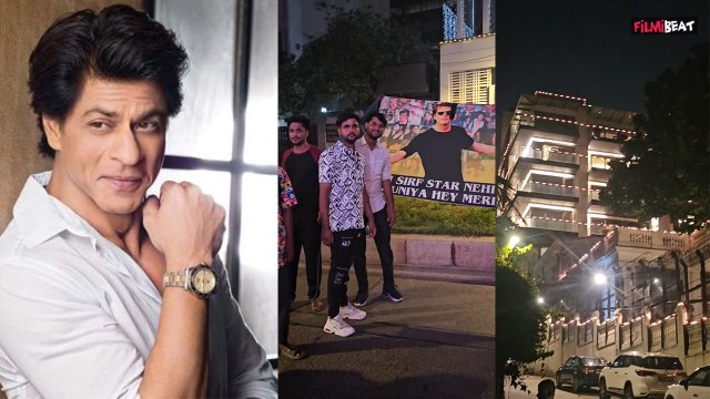 Shah Rukh Khan Birthday: Crazy Fans ने ''Mannat के बाहर लगाई भीड़, खास अंदाज में किया SRK को Wish