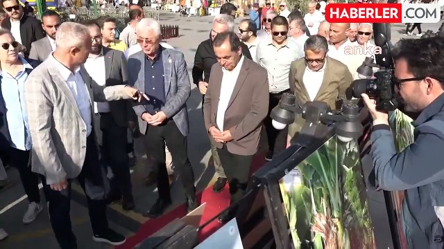 3. Alanya Tropikal Meyve Festivali Renkli Görüntülerle Başladı