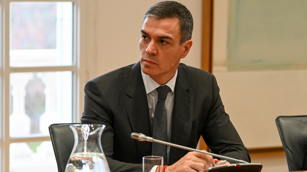 Sánchez anuncia el despliegue de 5.000 militares más y otros 5.000 policía y guardias civiles en la Comunidad Valenciana