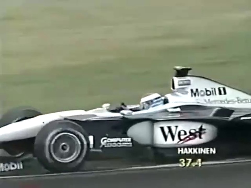 F1 – Mika Häkkinen (McLaren Mercedes V10) lap in qualifying – Brazil 2000