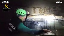 Maltempo Spagna, le ricerche dei dispersi e delle vittime nei garage di Valencia