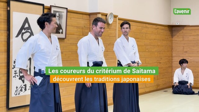 Japon, les cyclistes venus d'Europe, découvrent les traditions japonaises