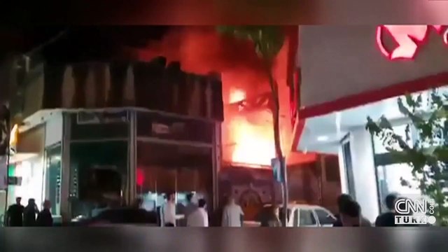 Son dakika! Orta Doğu'da sıcak saatler! İsrail, Gazze'nin farklı yerlerine bomba yağdırdı