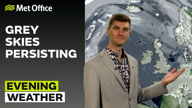 Met Office Evening Weather Forecast 02/11/2024 - A few spots of drizzle, mild