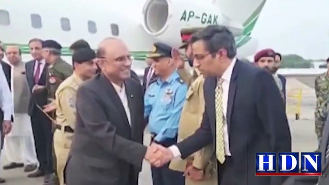President Zardari fractures foot while deboarding plane at Dubai airport | asif ali zardari