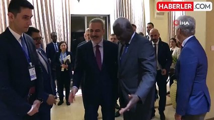 Dışişleri Bakanı Fidan, Afrika Birliği Komisyonu Başkanı ile Görüştü