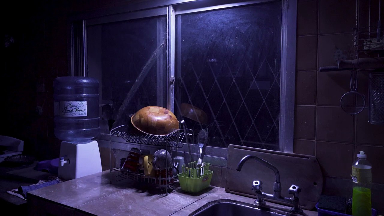 Espejos | movie | 2024 | Official Clip