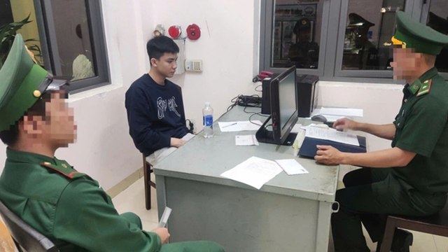 Đà Nẵng: Nam sinh viên bỏ học, tàng trữ ma túy