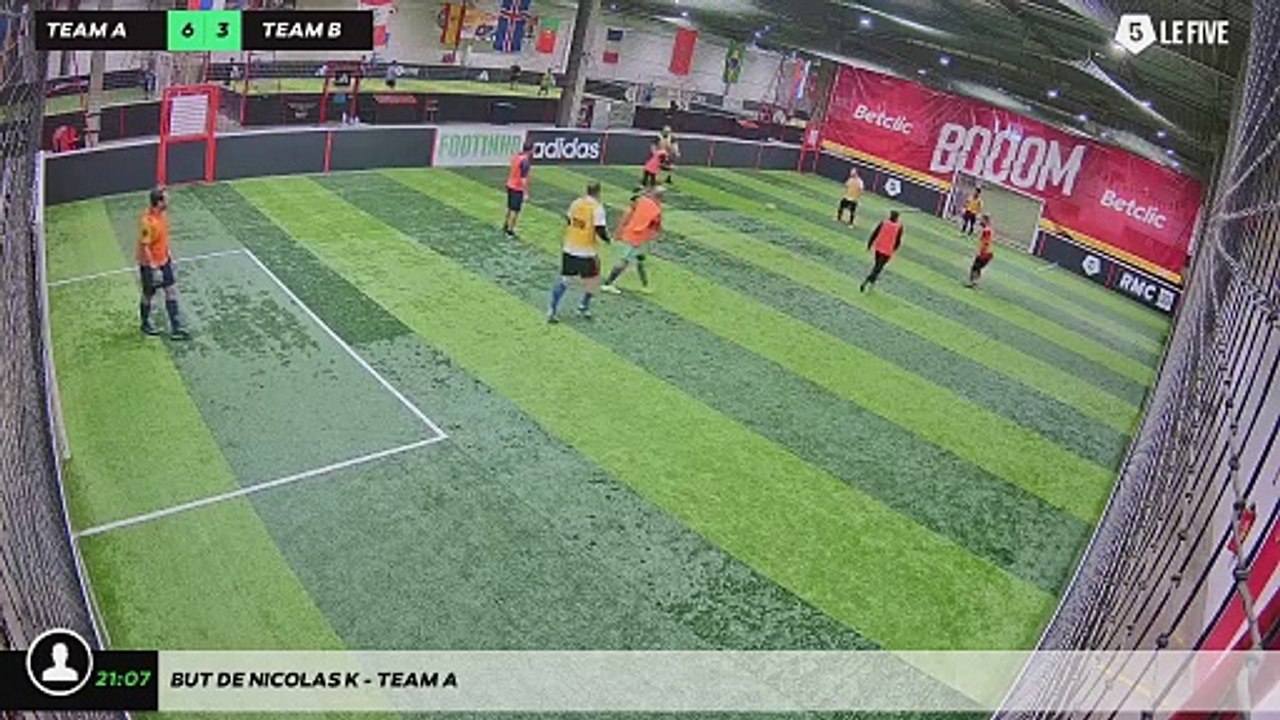 But de Nicolas K - Team A