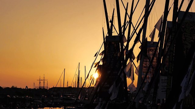 Vendée Globe : coucher de soleil aux Sables-d'Olonne