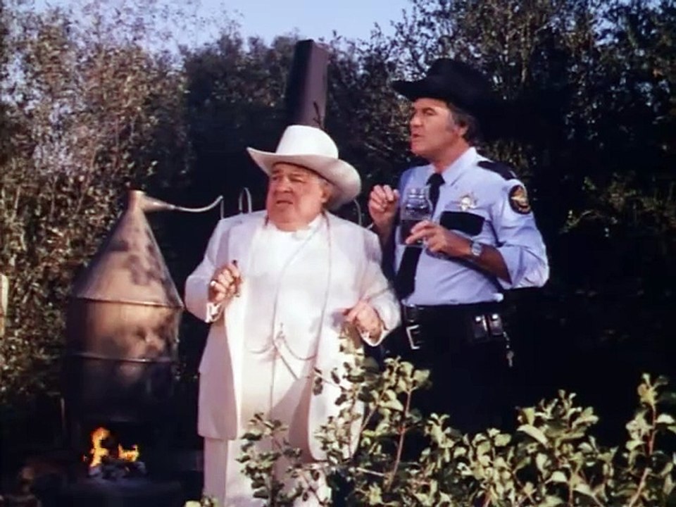 Sherif fais moi peur-S04E16-Paroles.d'honneur.et.alcool.de.graines